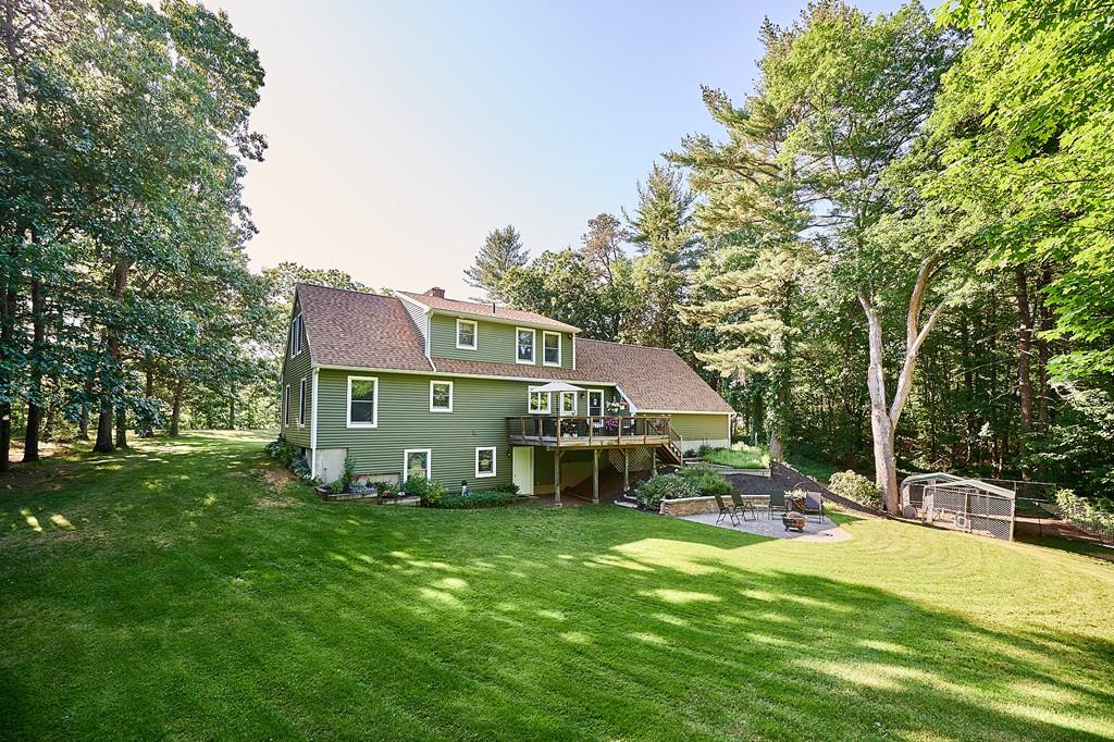 56 Pomeroy Meadow Road Southampton, MA 01073 - Photo 30 of 39