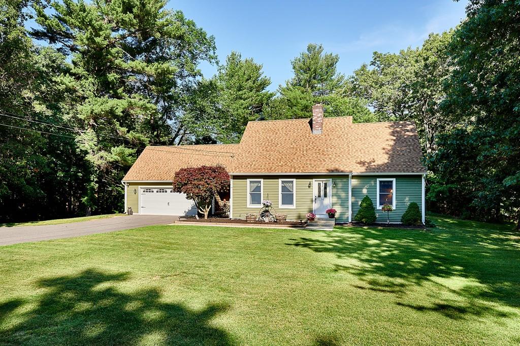 56 Pomeroy Meadow Road Southampton, MA 01073 - Photo 3 of 39