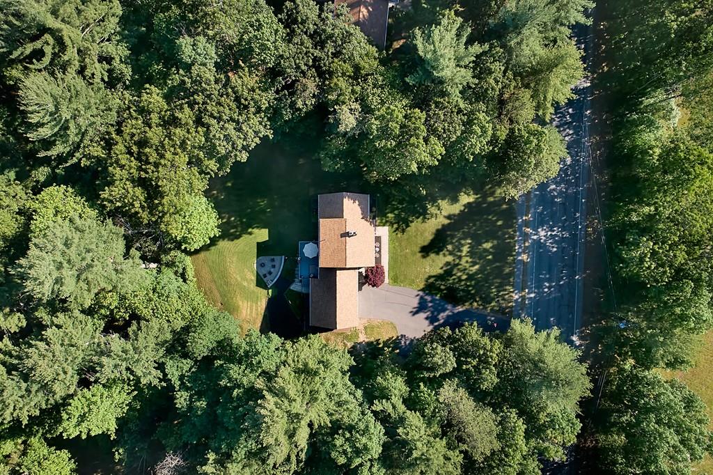 56 Pomeroy Meadow Road Southampton, MA 01073 - Photo 35 of 39