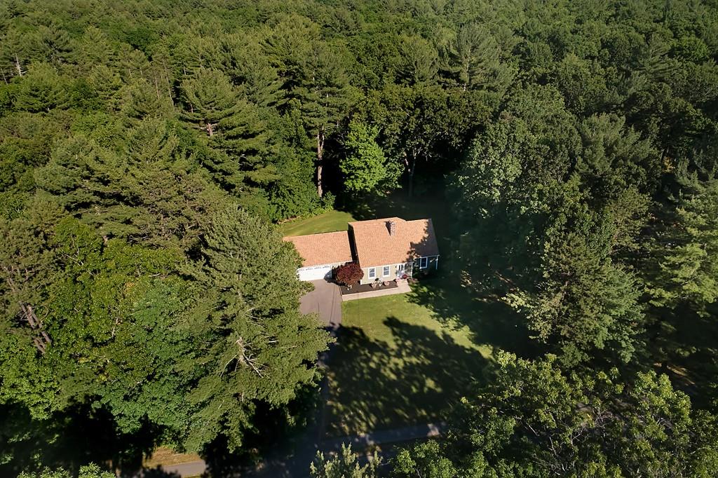 56 Pomeroy Meadow Road Southampton, MA 01073 - Photo 38 of 39