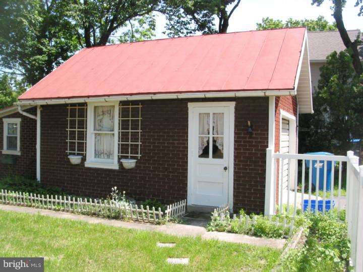 269 Kindts Corner Road Leesport, PA 19533 - Photo 3 of 24 Gallery Image 3
