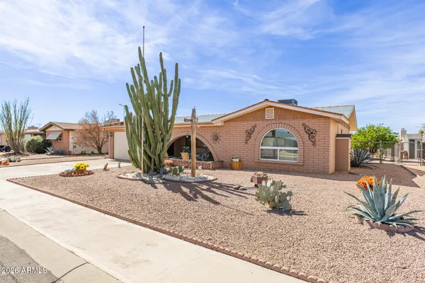 $339,900 | 1144 South Main Drive, Apache Junction, AZ 85120