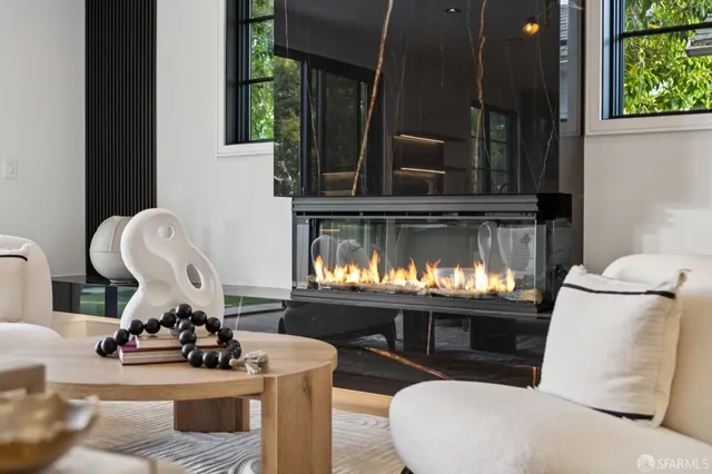 $4,450,000 | 10 Channing Road, Burlingame, CA 94010