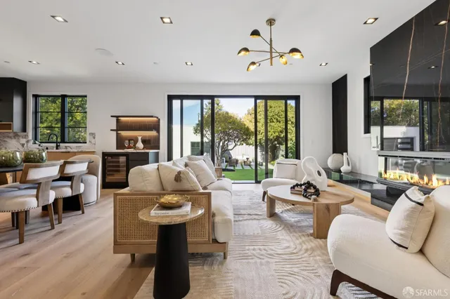 $4,450,000 | 10 Channing Road, Burlingame, CA 94010