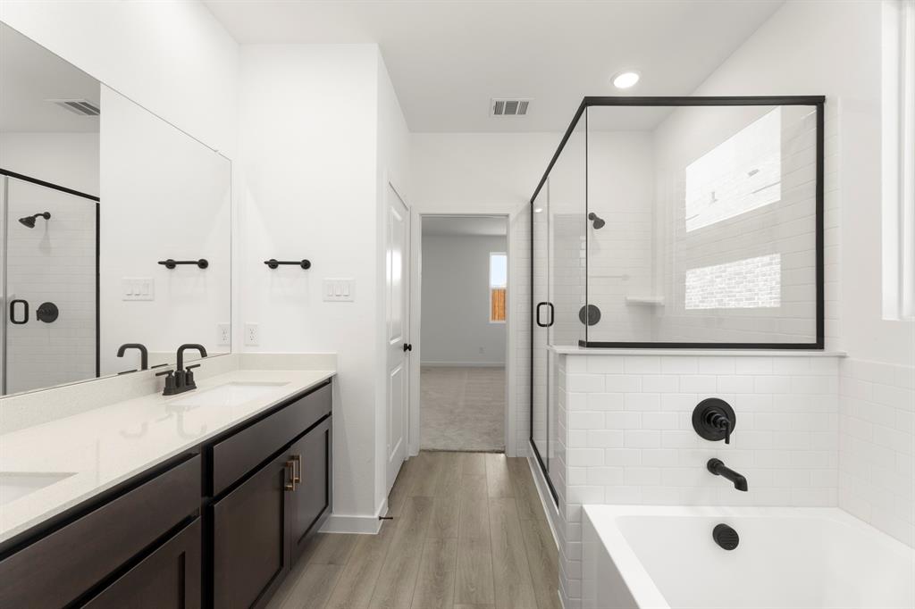 1904 Boston Way Princeton, TX 75407 - Photo 17 of 31 16. 1904 Boston - Bath (3)