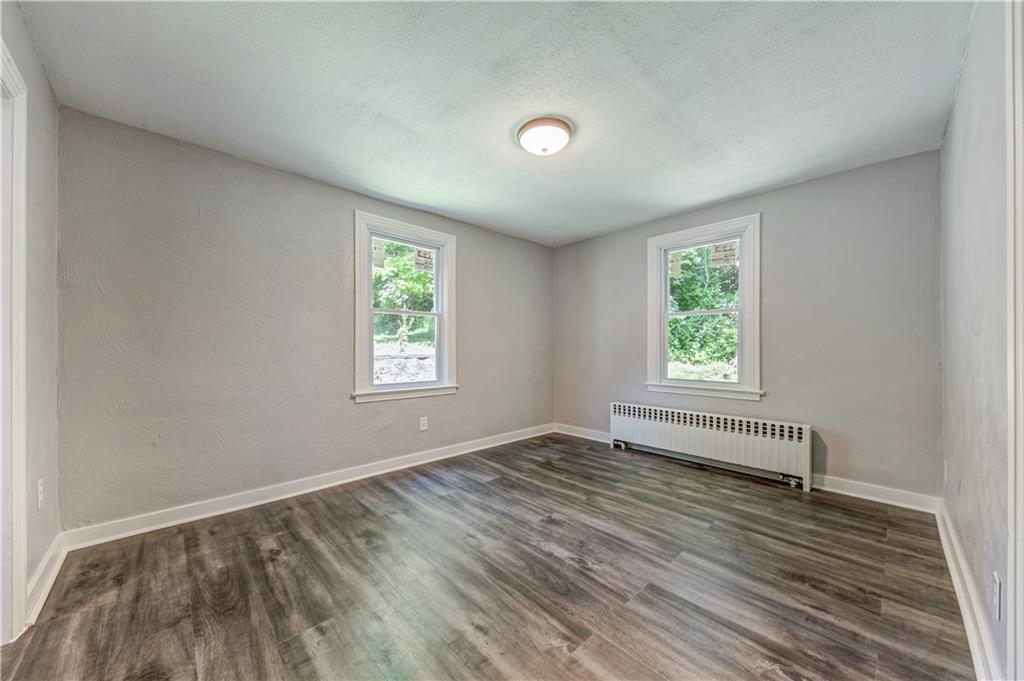 290 McCoy Road McKees Rocks, PA 15136 - Photo 13 of 23