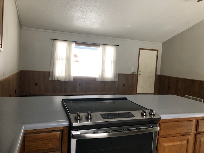 1285 Bluetick Road St. Helen, MI 48656 - Photo 5 of 27 1871300-4.JPG