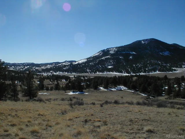 a view of outdoor space and city view