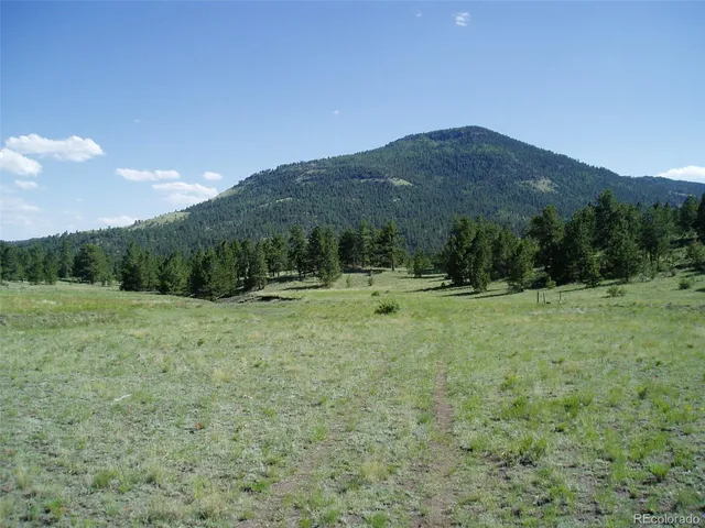 a view of outdoor space with mountain view