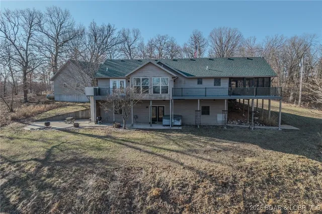 $970,000 | 13715 Industry Road, Lebanon, MO 65536