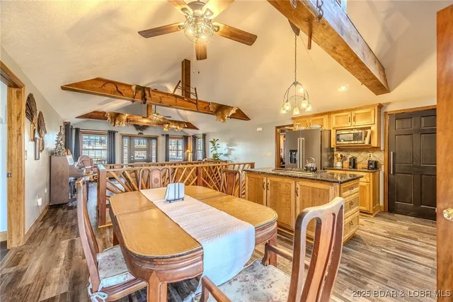 $970,000 | 13715 Industry Road, Lebanon, MO 65536