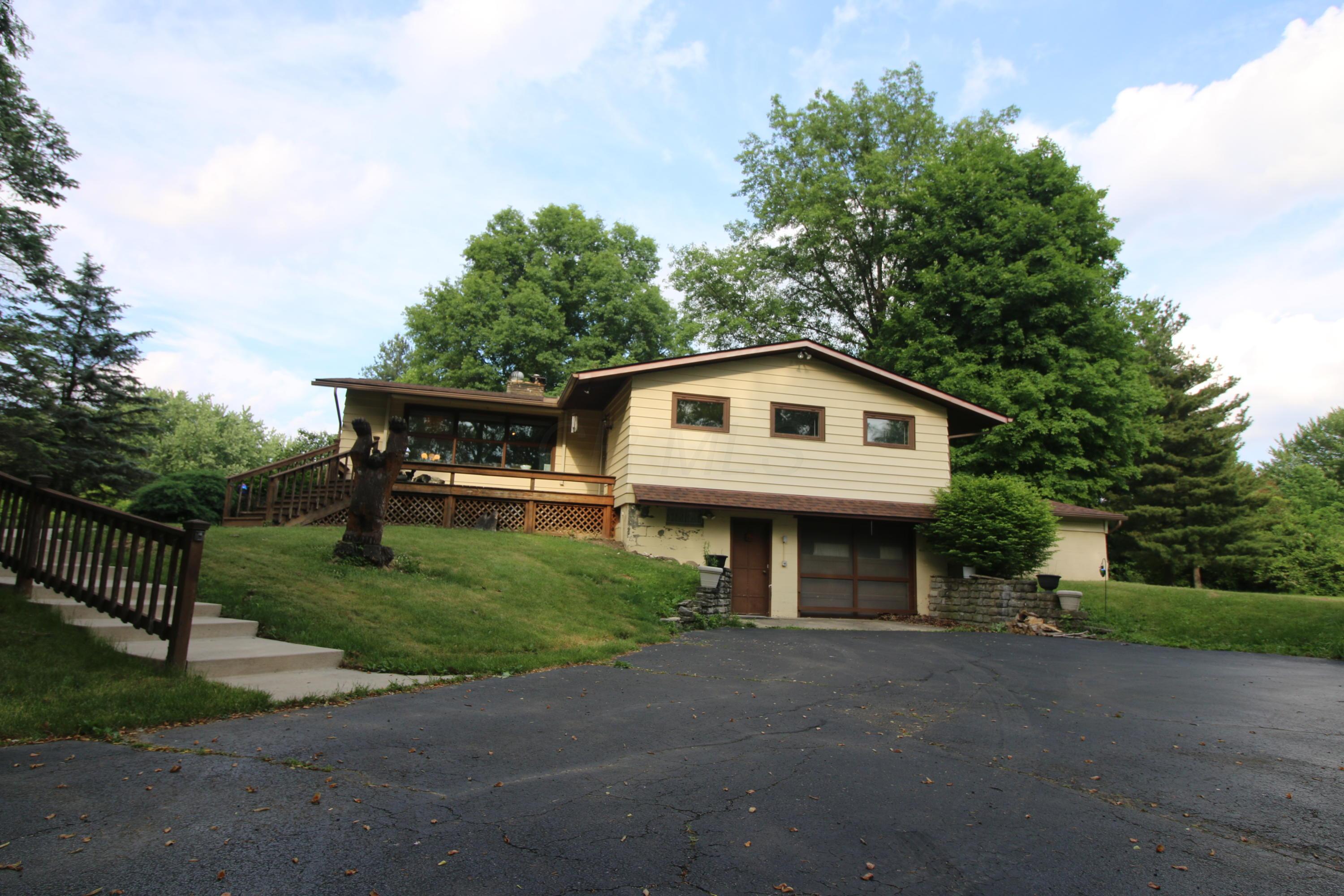 219 South Section Line Road Delaware, OH 43015 - Photo 3 of 31