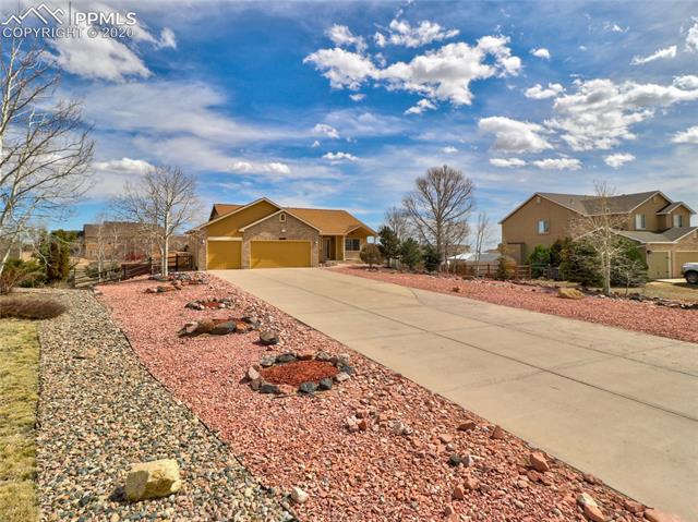 1/2 acre lot with ample parking and xeri-scaped front yard