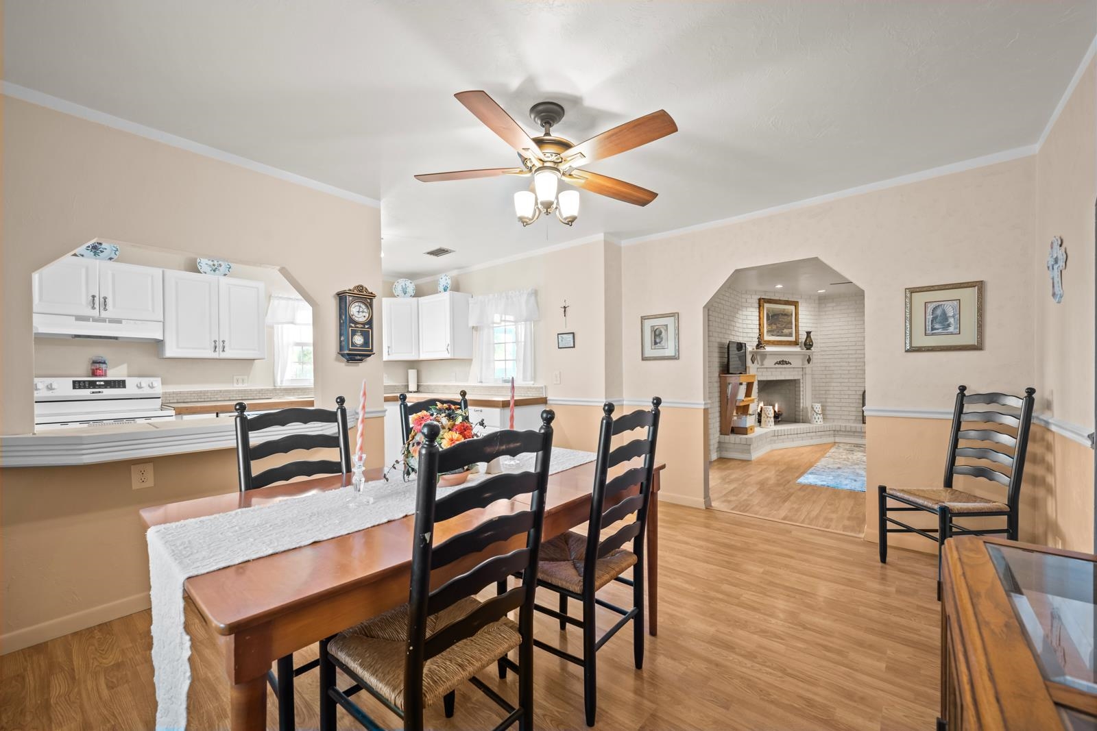 345 Cypress Road St. Augustine, FL 32086 - Photo 17 of 56 a dining room with furniture and window