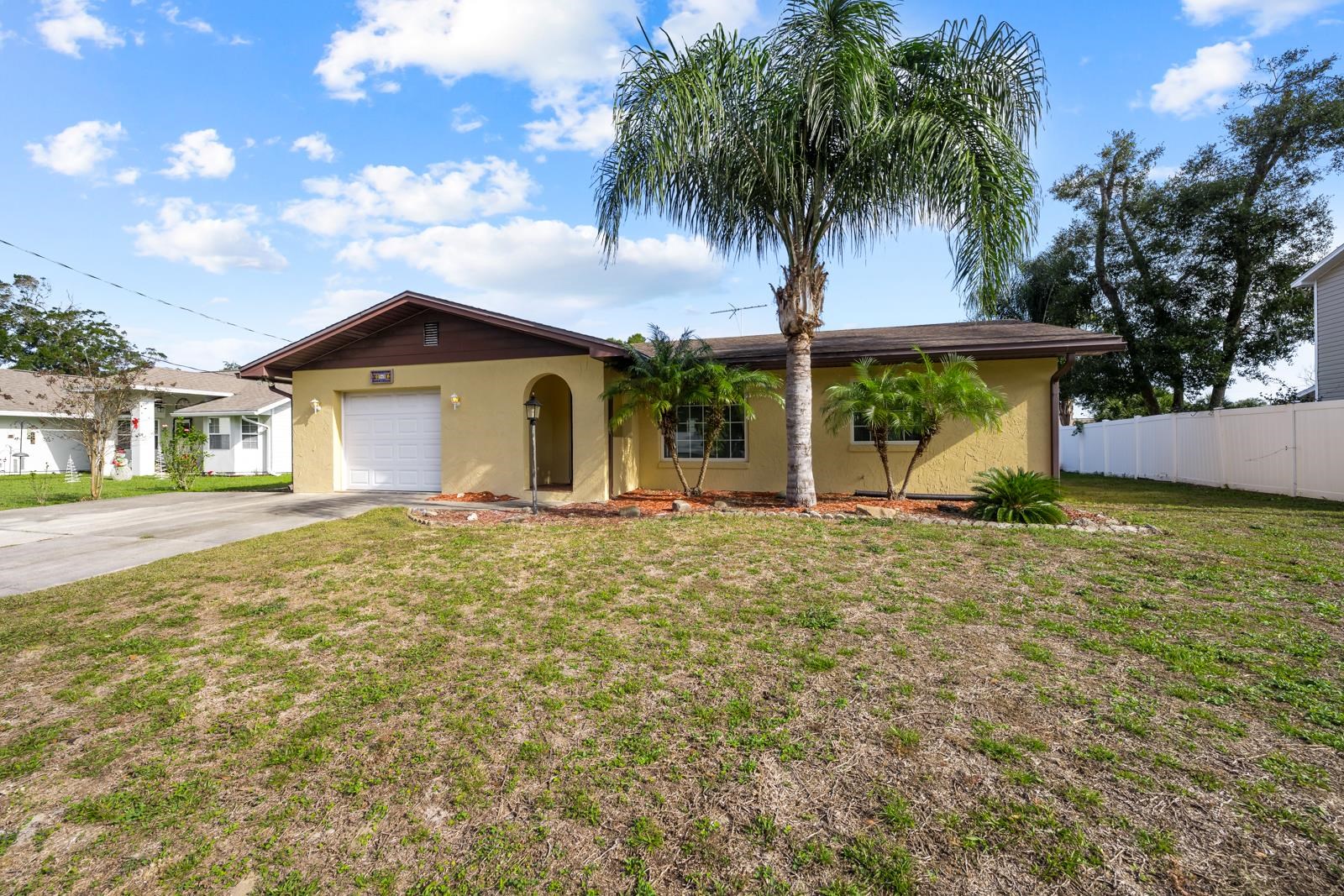 345 Cypress Road St. Augustine, FL 32086 - Photo 4 of 56 a view of a house with a yard
