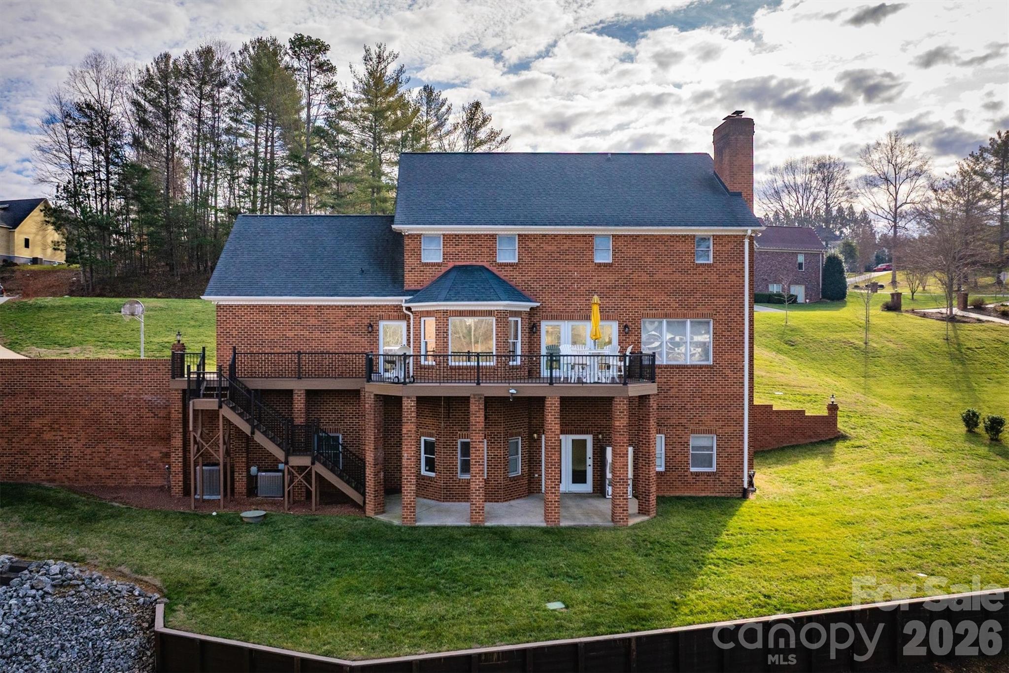 46 Mariners Point Lane Hickory, NC 28601 - Photo 7 of 43 a view of a house with a backyard