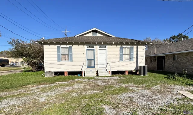 $165,000 | 23806 Ferdinand Street, Unit 2, Plaquemine, LA 70764