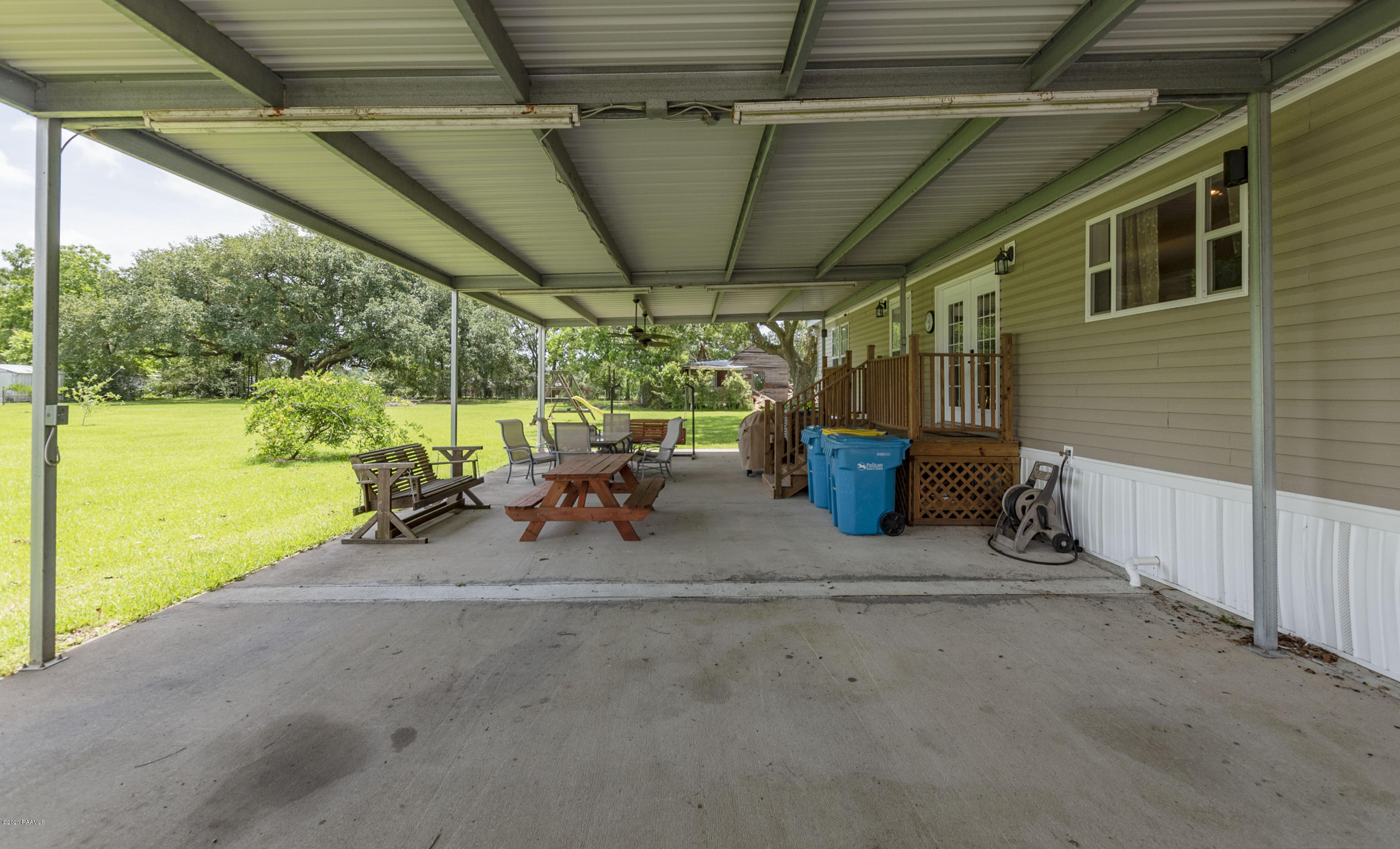 1137 Cormier Road Breaux Bridge, LA 70517 - Photo 19 of 28 Gallery Image 19