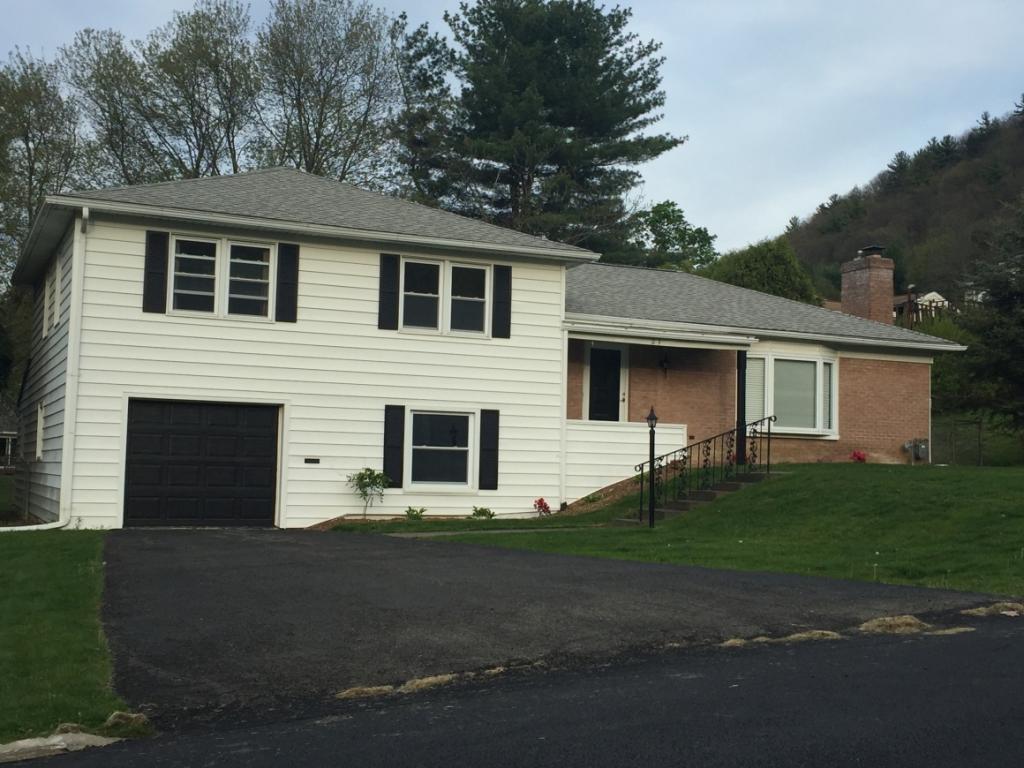 21 Edgebrook Road Binghamton, NY 13903 - Photo 2 of 24 Gallery Image 2