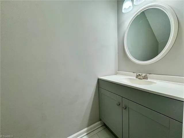 $319,900 | 4019 Sherry Court, Jamestown, NC 27282