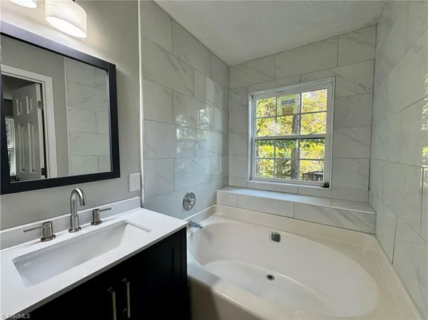 $319,900 | 4019 Sherry Court, Jamestown, NC 27282