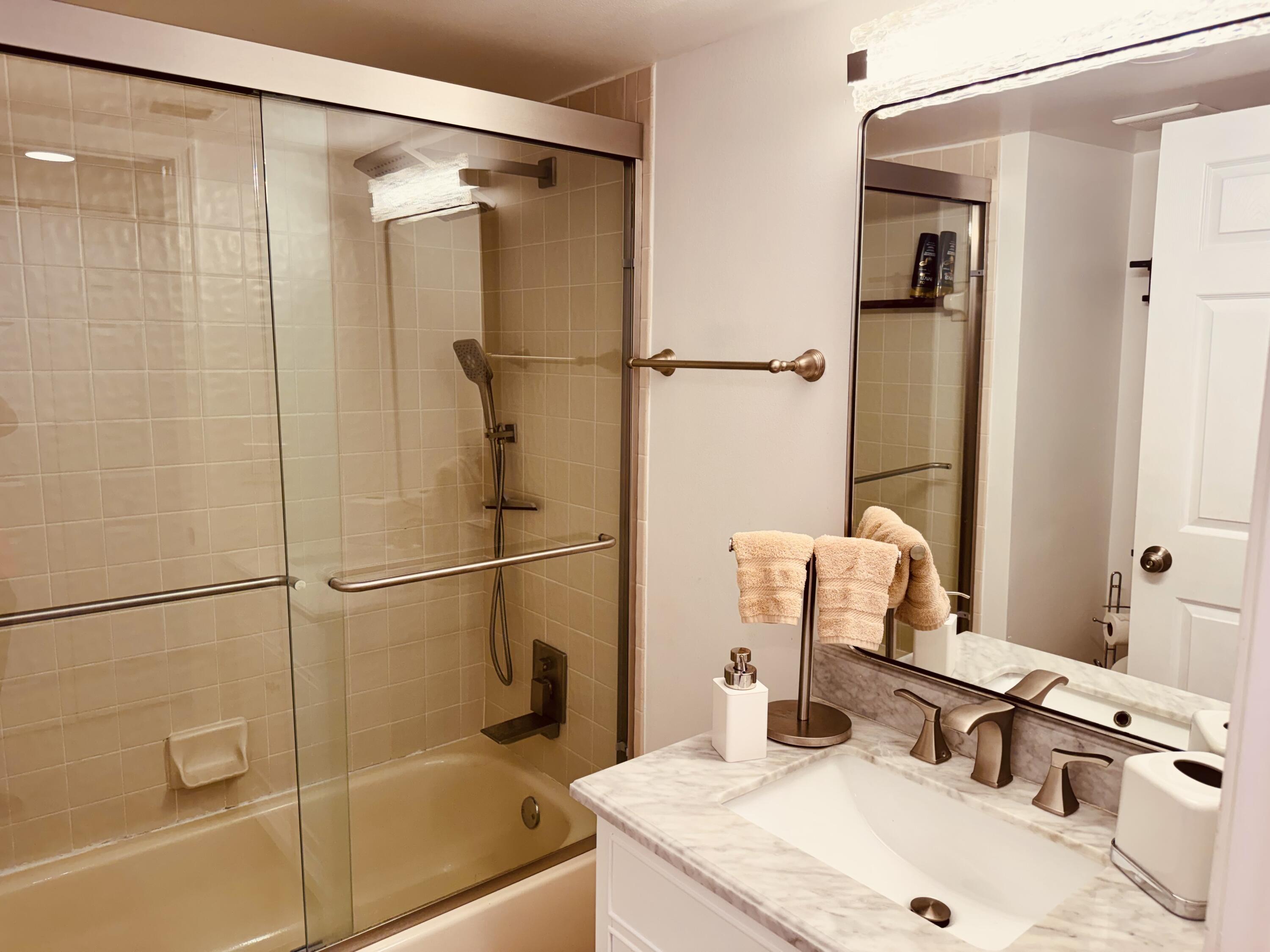 17274 Boca Club Boulevard, Unit 2308 Boca Raton, FL 33487 - Photo 26 of 37 IMG_1659