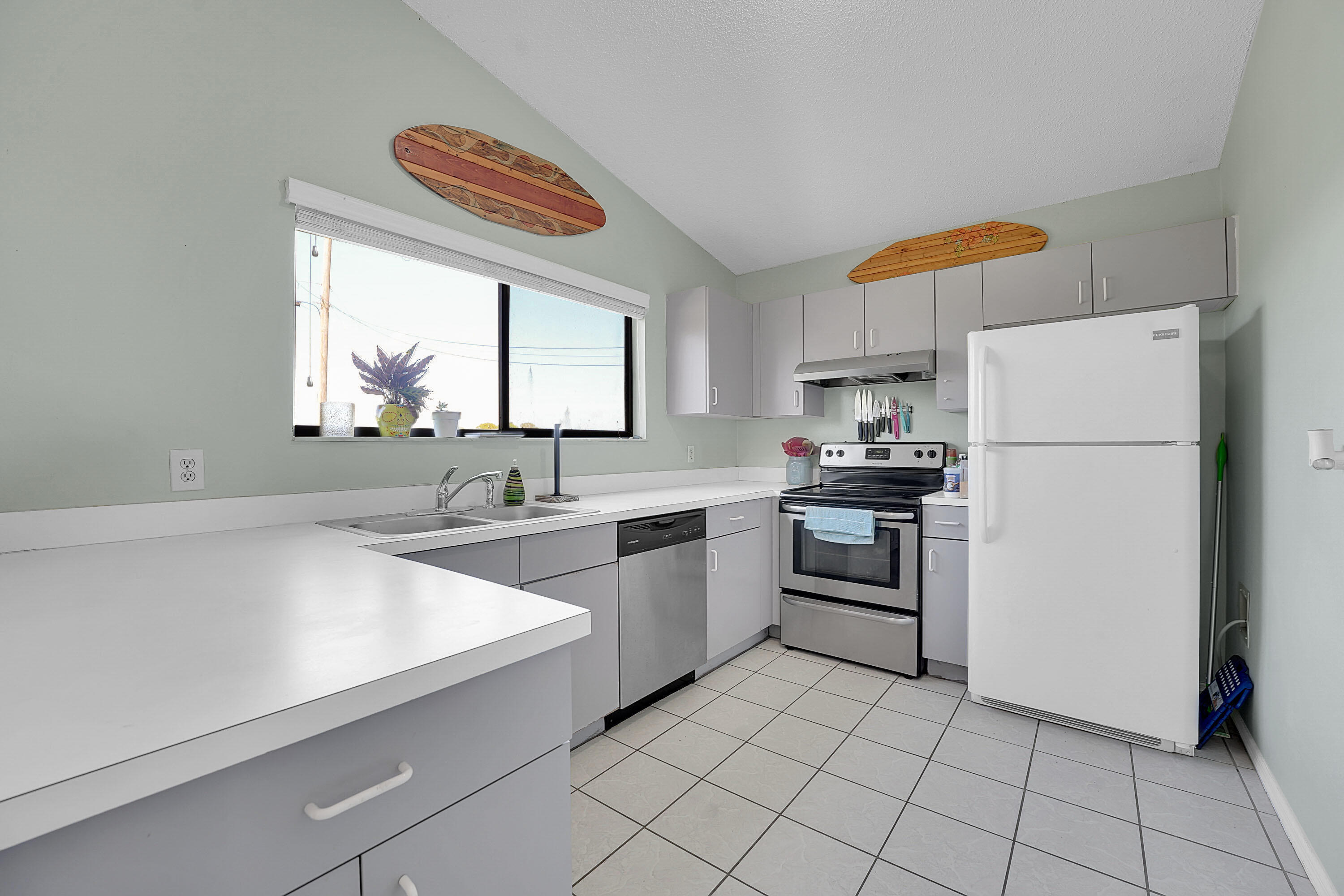 2849 Southwest Pierson Road Port St. Lucie, FL 34953 - Photo 13 of 39 13_1 (13)