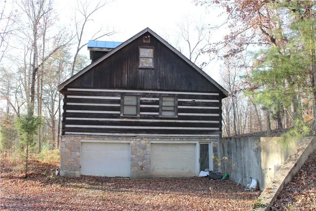 $1,950,000 | 3403 North Lino Lane, Scottsburg, IN 47170