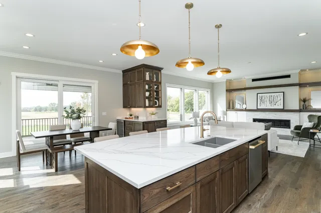 $1,365,000 | 2764 Scenic Point Drive Southwest, Rochester, MN 55902