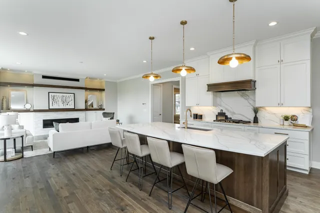 $1,365,000 | 2764 Scenic Point Drive Southwest, Rochester, MN 55902