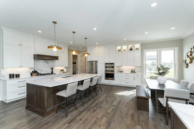 $1,365,000 | 2764 Scenic Point Drive Southwest, Rochester, MN 55902