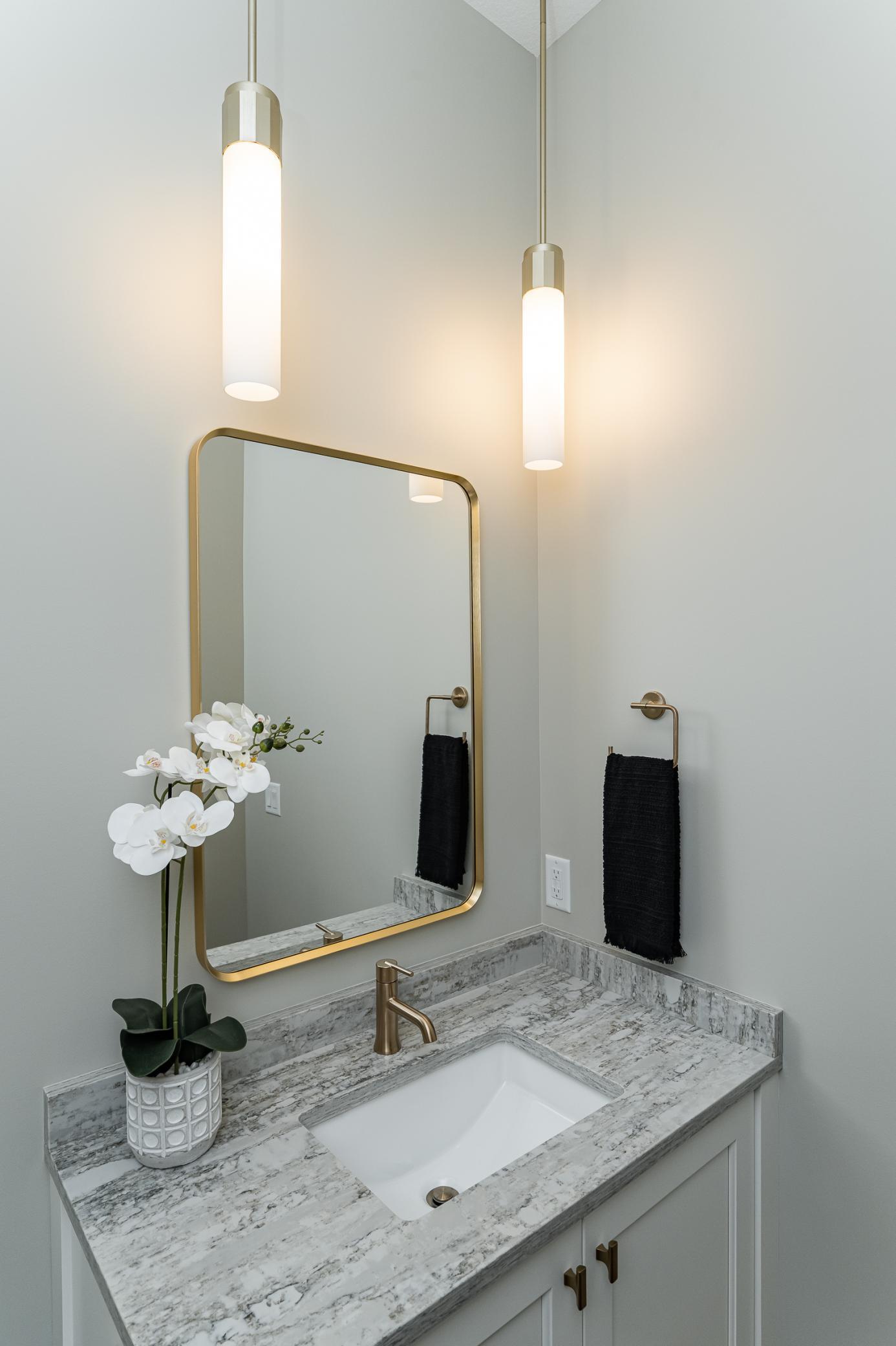 2764 Scenic Point Drive Southwest Rochester, MN 55902 - Photo 26 of 58