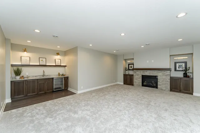 $1,365,000 | 2764 Scenic Point Drive Southwest, Rochester, MN 55902