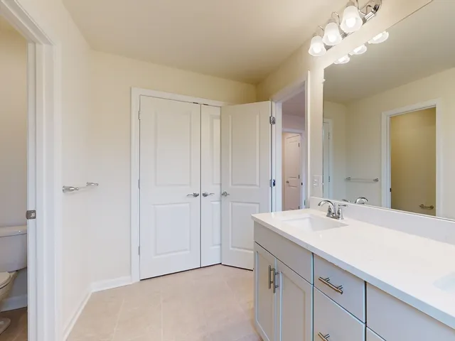 $4,975 | 106 Heron Lane, Unit 106, Sudbury, MA 01776