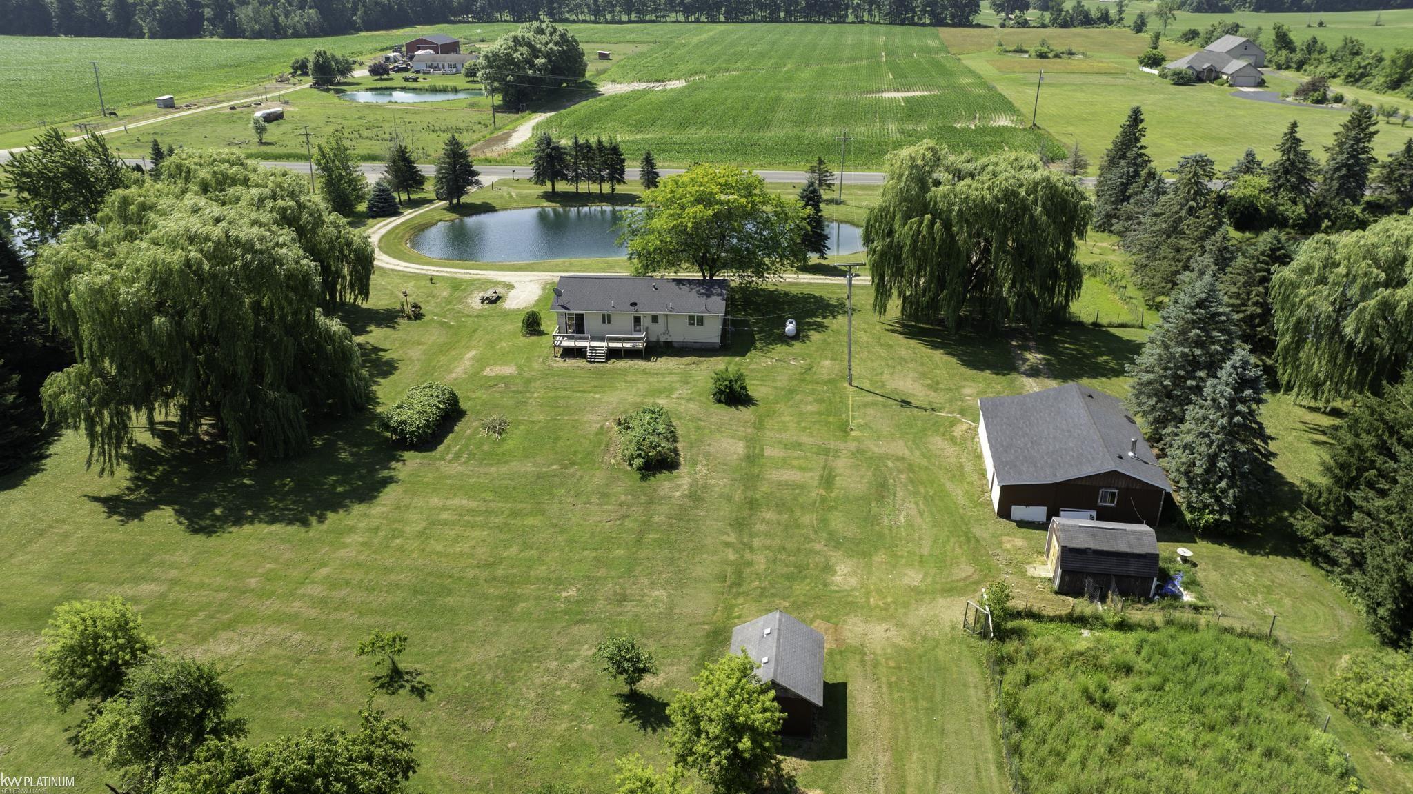 2801 Galbraith Road Yale, MI 48097 - Photo 36 of 38 50180937-022a4a4e-2f8f-4fba-ad44-5f90c11d6d15.JPG