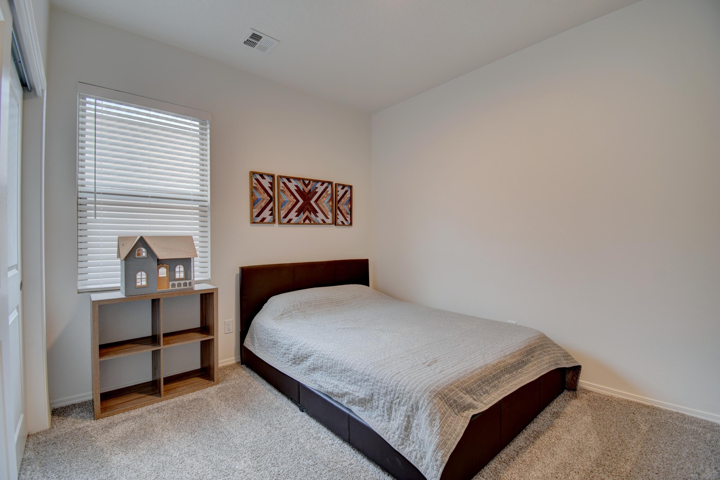 4373 Lauren Loop Northeast Rio Rancho, NM 87124 - Photo 13 of 19 Gallery Image 13