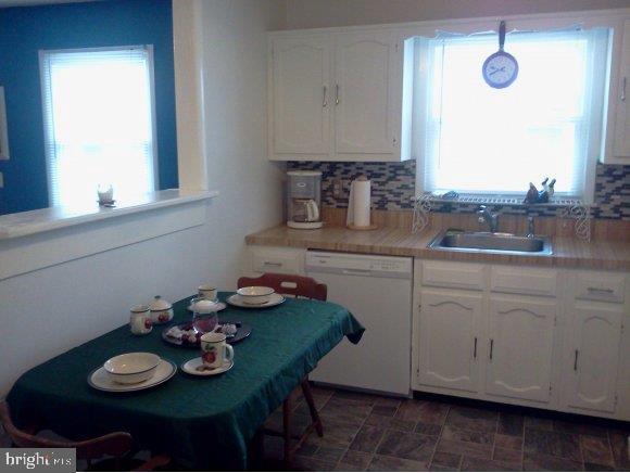 14 Walnut Road, Unit C Manahawkin, NJ 08050 - Photo 6 of 11 Gallery Image 6
