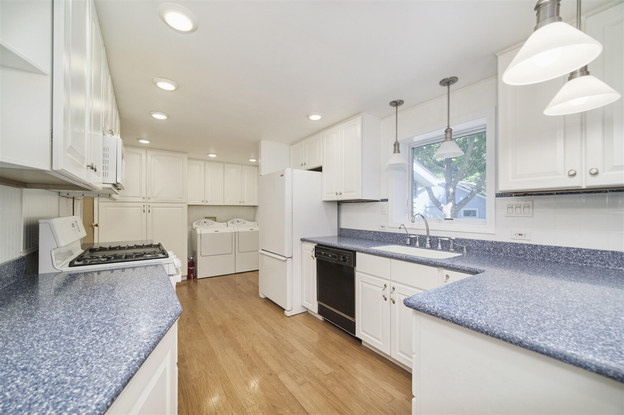 2721 Red Apple Road Manistee, MI 49660 - Photo 13 of 74