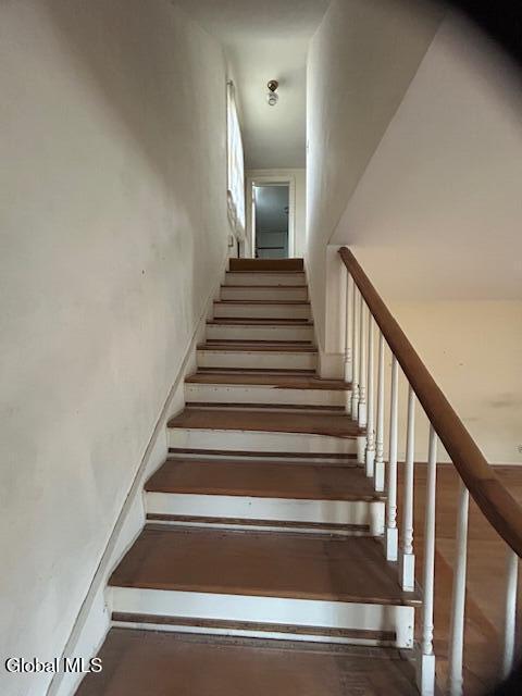 15 Quincy Street Colonie, NY 12205 - Photo 13 of 16 Quincy17