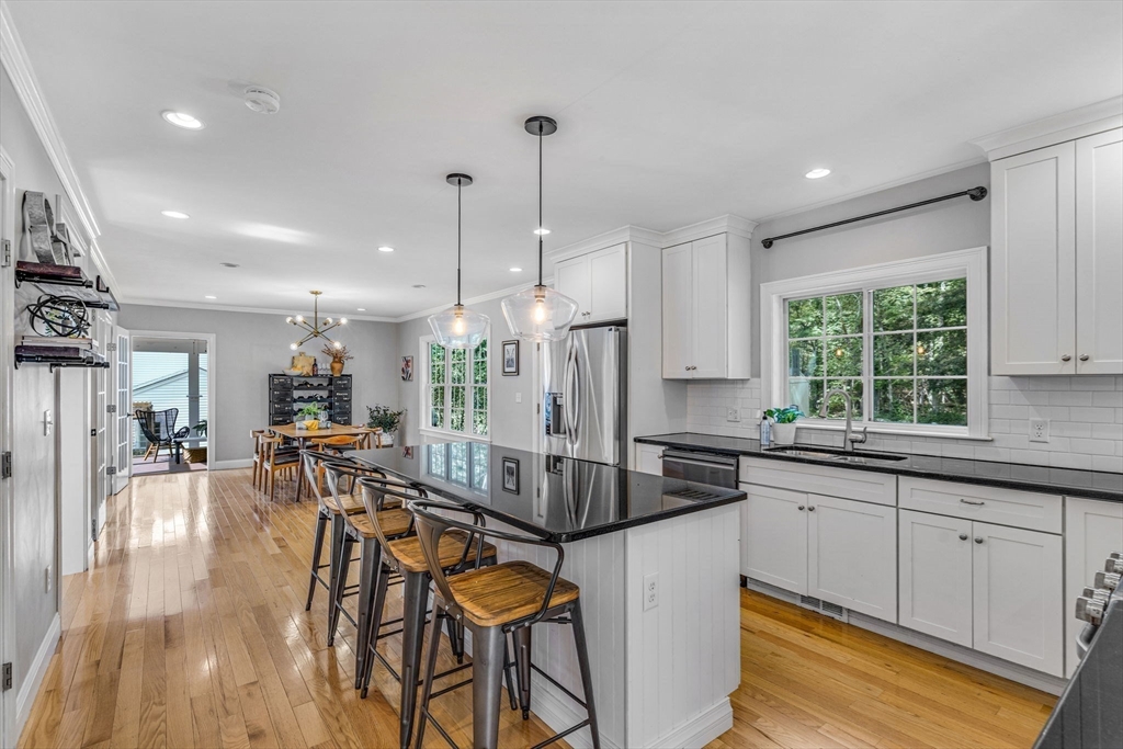 79 Robbins Street Acton, MA 01720 - Photo 3 of 27