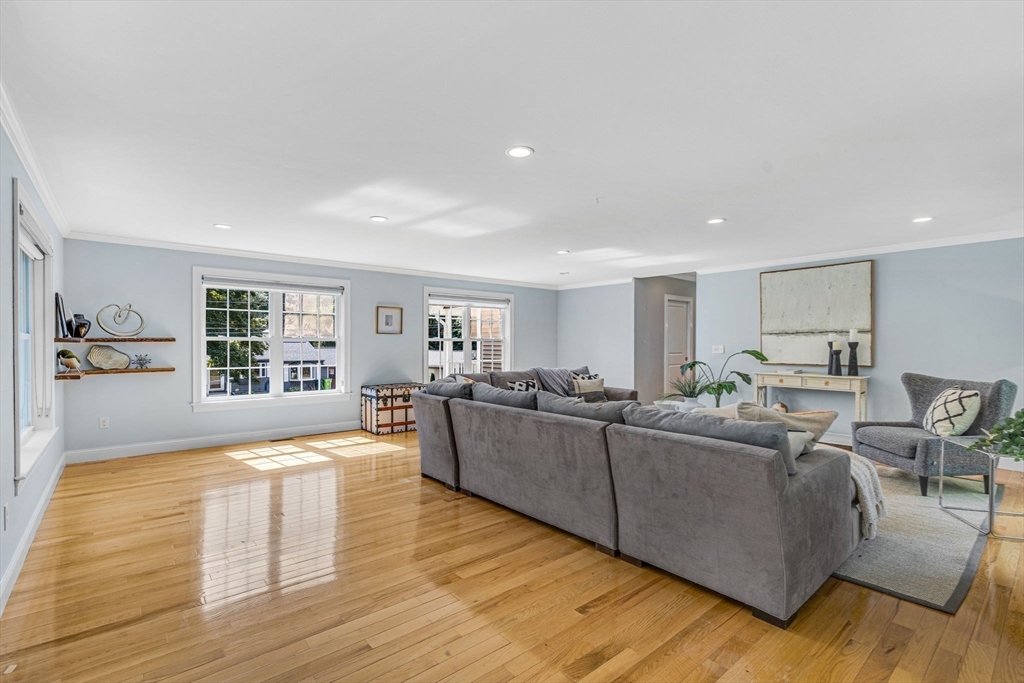 79 Robbins Street Acton, MA 01720 - Photo 10 of 27