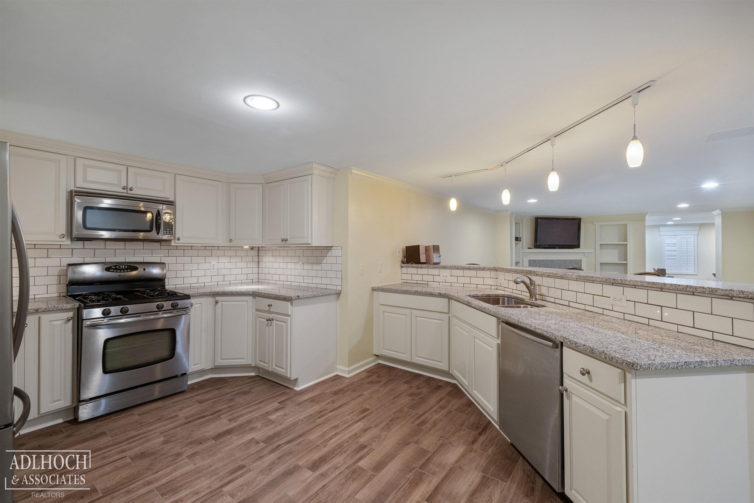 758 Middlesex Road Grosse Pointe, MI 48230 - Photo 28 of 41