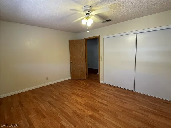 $1,290 | 4111 Sanderling Circle, Unit 354, Las Vegas, NV 89103