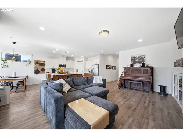 $635,000 | 2309 Northeast 82nd Street, Vancouver, WA 98665