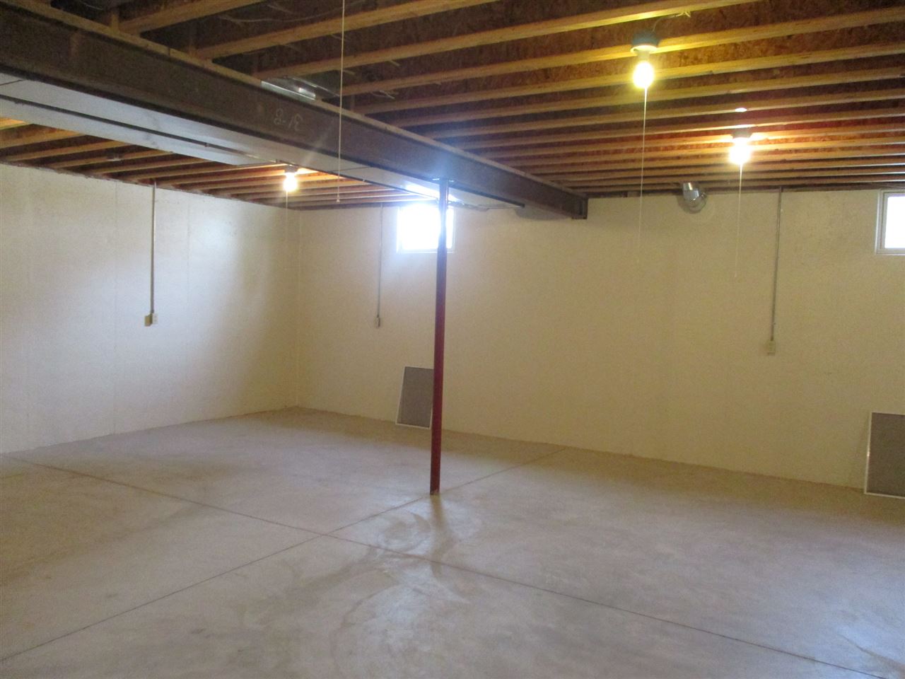 11568 Lennon Road Lennon, MI 48449 - Photo 26 of 41 31339221-25.JPG