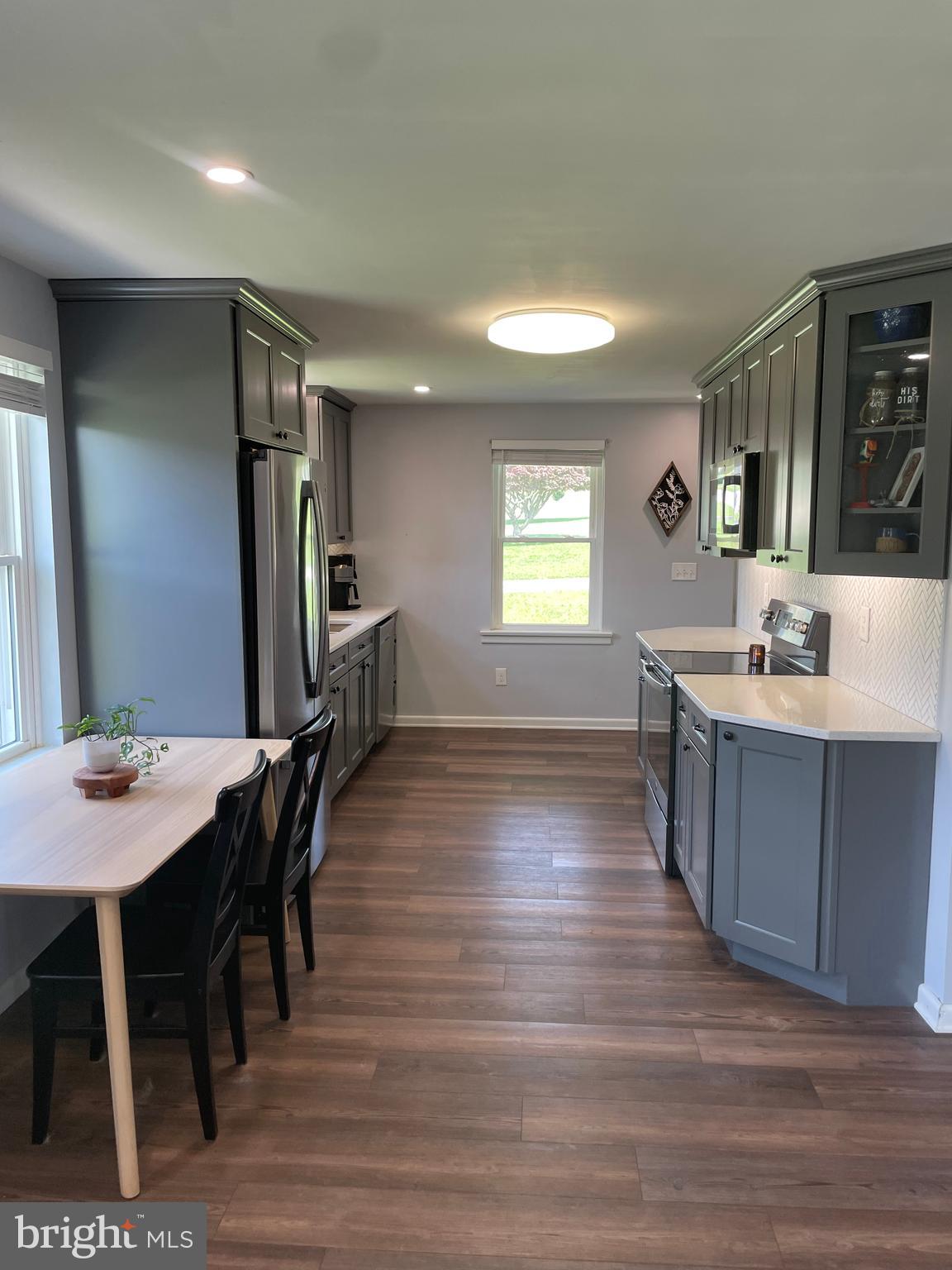 569 Sparton Road York, PA 17403 - Photo 13 of 37 Gallery Image 13