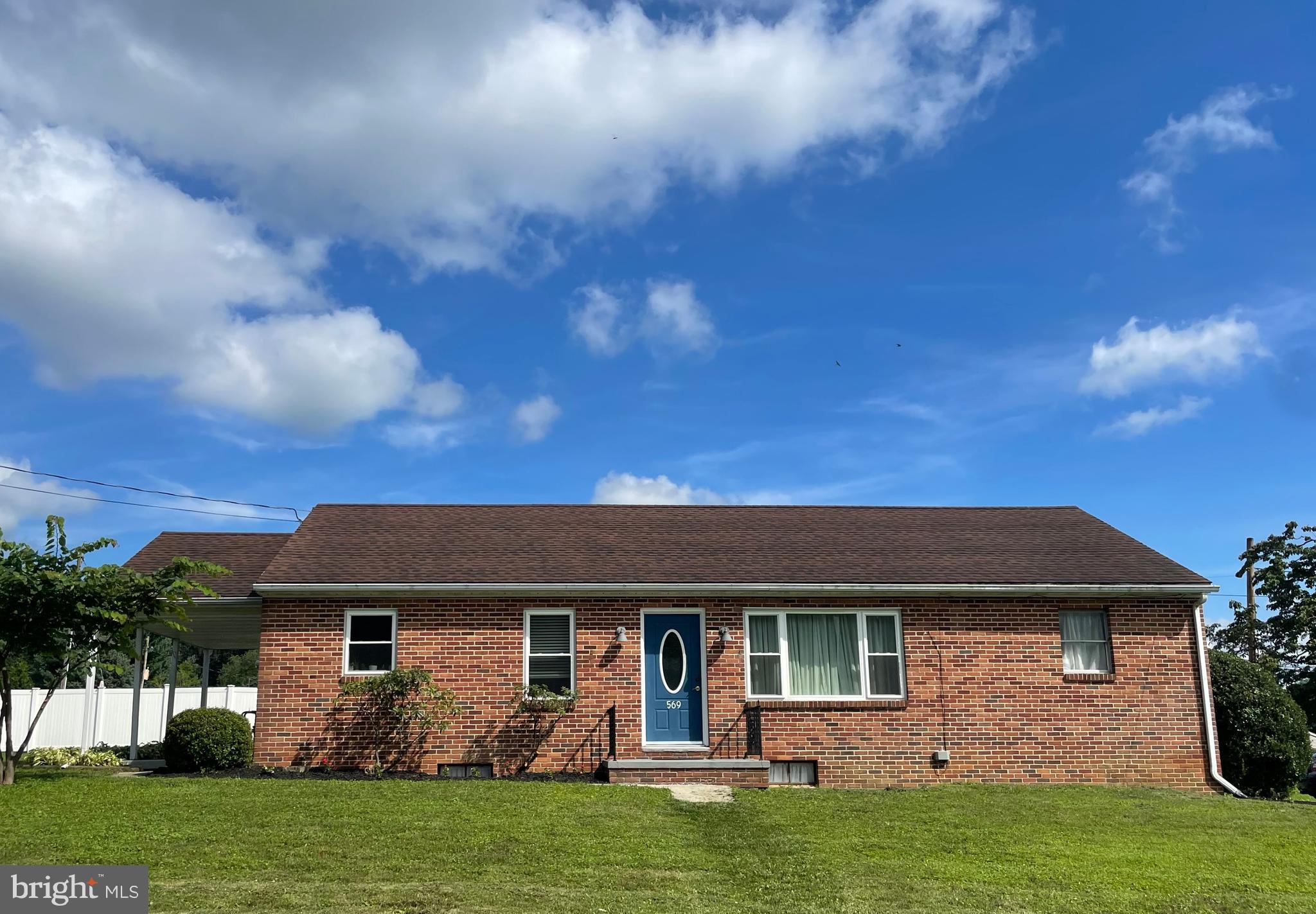 569 Sparton Road York, PA 17403 - Photo 8 of 37 Gallery Image 8