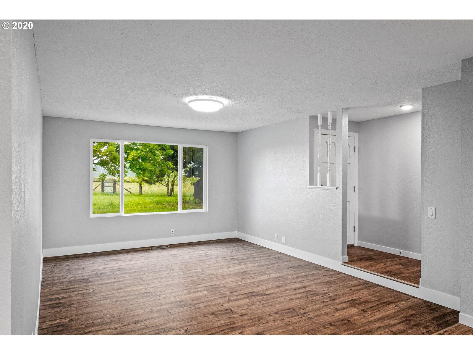 4982 Hennies Road Southeast Turner, OR 97392 - Photo 11 of 31 Gallery Image 11