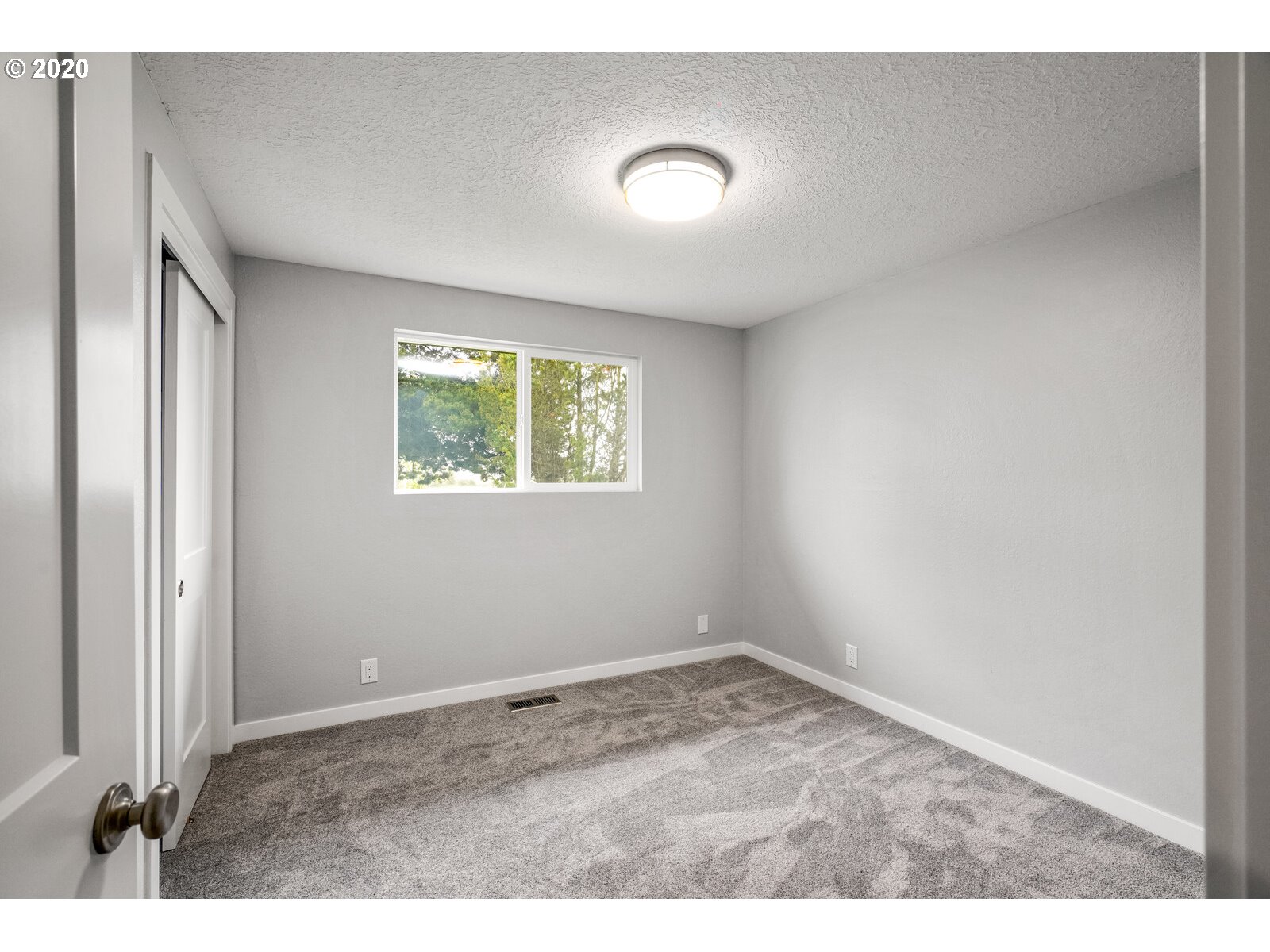4982 Hennies Road Southeast Turner, OR 97392 - Photo 22 of 31 Gallery Image 22