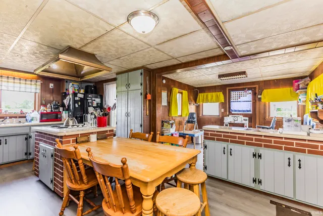 $269,500 | 10475 Highway 13, North Manchester, IN 46962